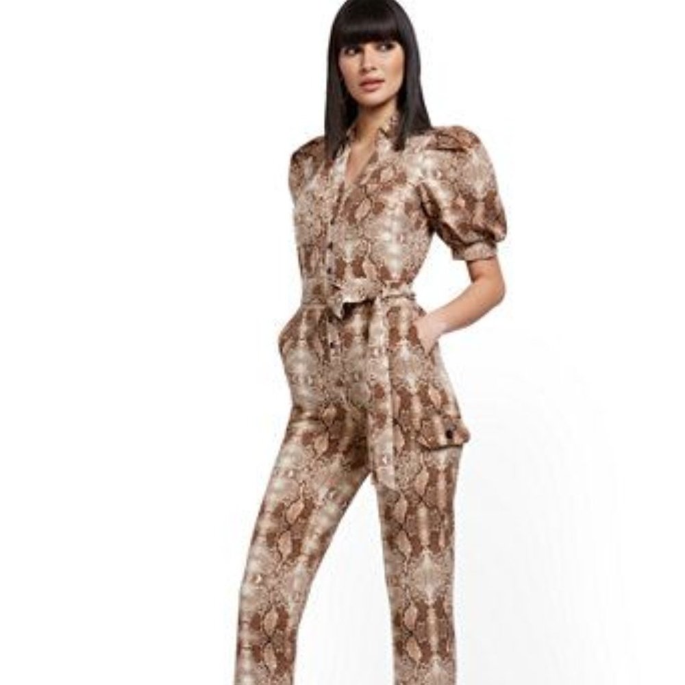 NEW YORK AND CO. SNAKE JUMPSUIT XSMALL